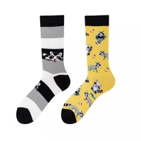 Mosómedvés felemás vidám zokni