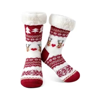 Kép 4/6 - Bundás karácsonyi vidám zokni - piros