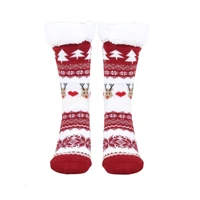 Kép 5/6 - Bundás karácsonyi vidám zokni - piros