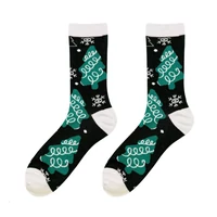 Kép 1/2 - Karácsonyfás - hópihés vidám zokni