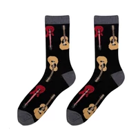 Kép 1/2 - Piros-Barna Gitáros vidám zokni 