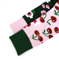 Kép 2/4 - Cseresznyevirágos vidám zokni