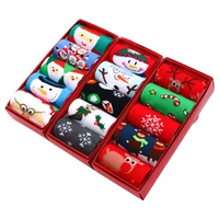 Kép 4/9 - Karácsonyi zoknis ajándékdoboz #4