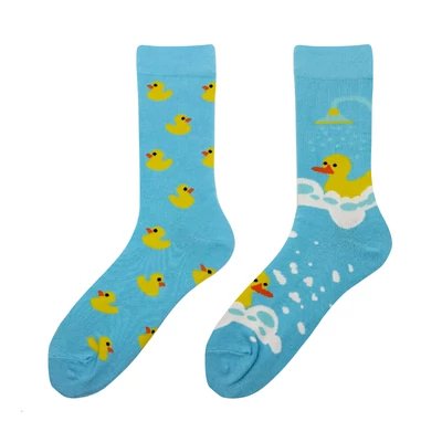 Gumikacsa party felemás vidám zokni