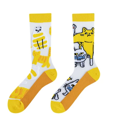 Cicás felemás nylon vidám zokni