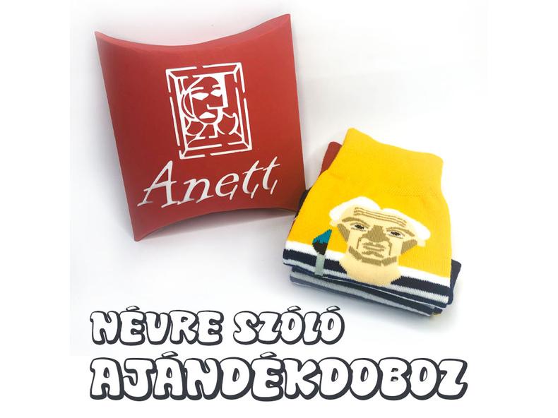 Ha valami igazán egyedit keresel, névre szóló ajándékdoboz